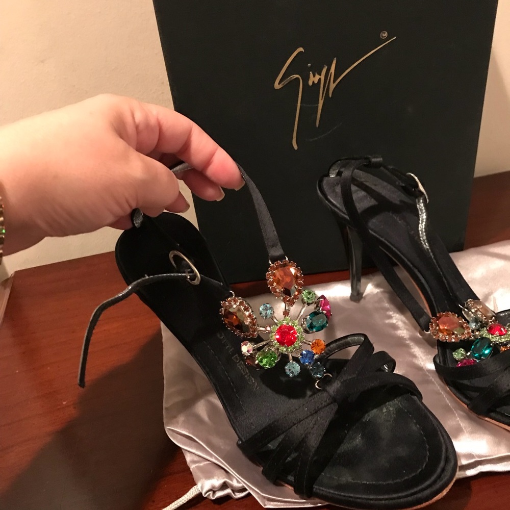 Giuseppe Zanotti Black Satin Jeweled T-Strap Sandals - Picture 2 of 5